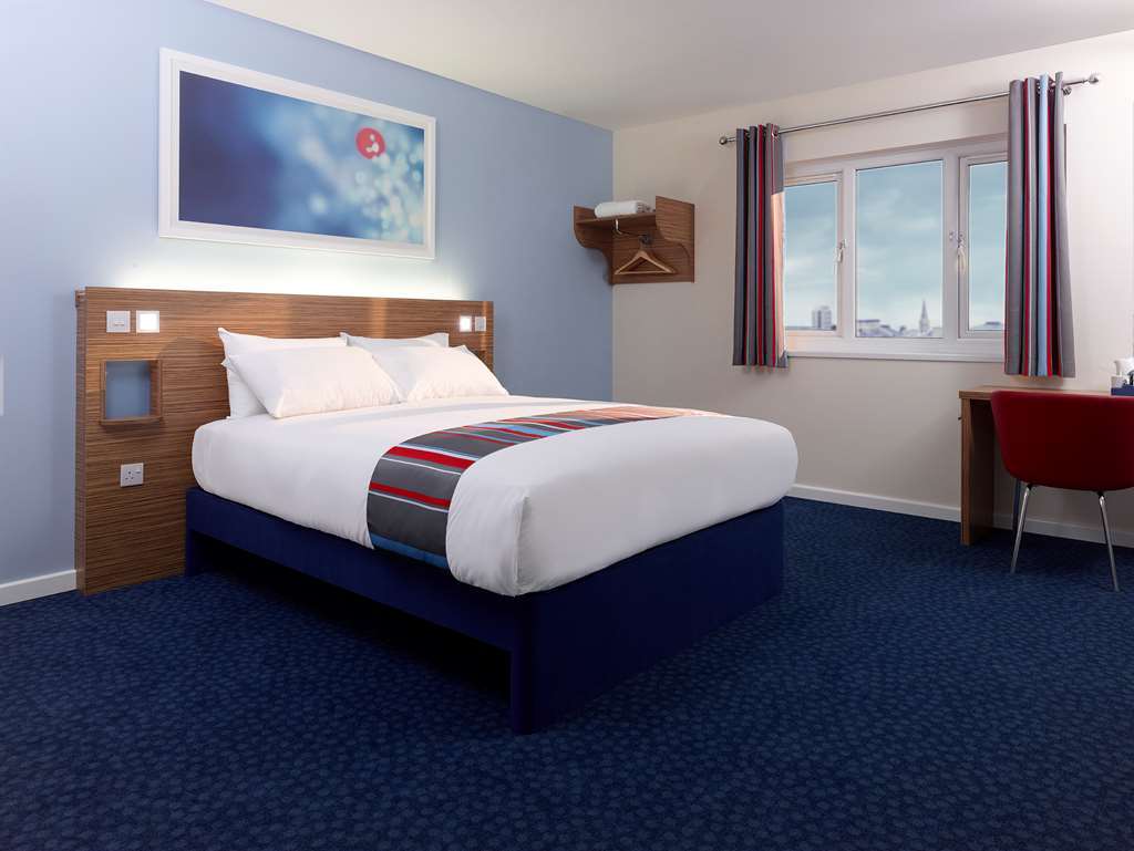 Travelodge Buckingham Habitación foto