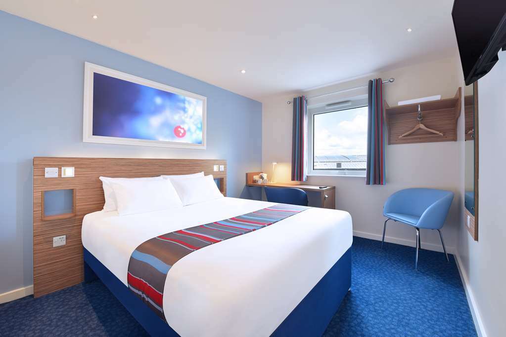Travelodge Buckingham Habitación foto