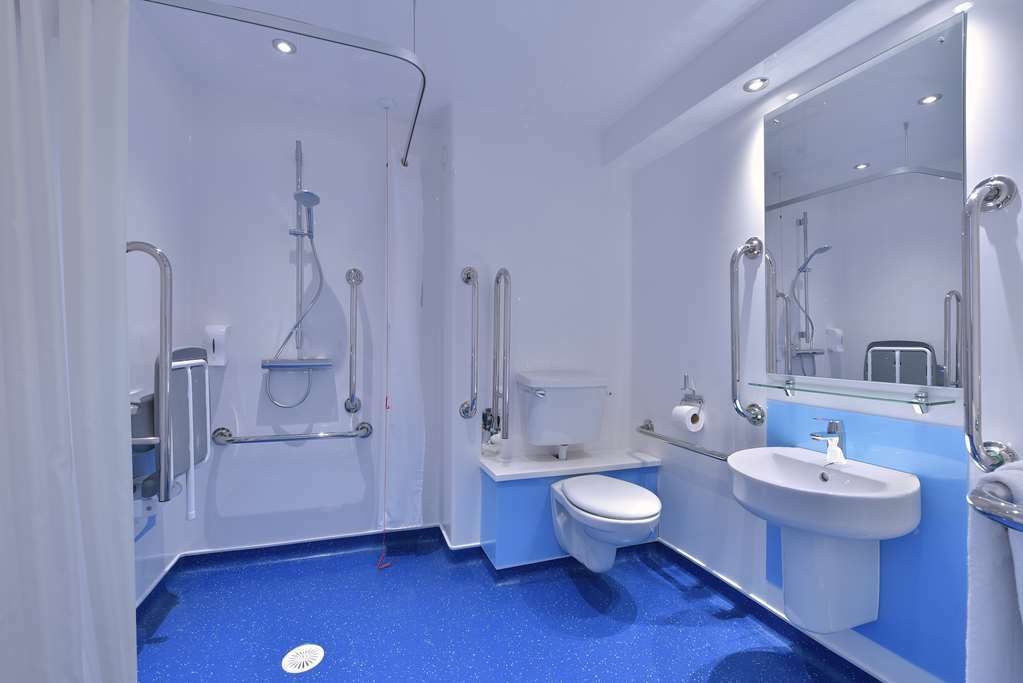 Travelodge Buckingham Habitación foto